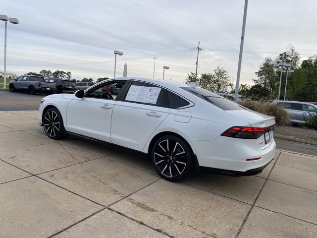Used 2023 Honda Accord Touring image 8