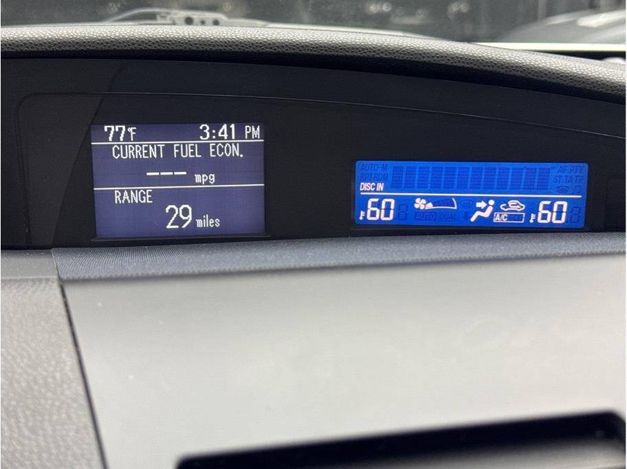 Used 2013 MAZDA MAZDA3 Touring FWD image 15