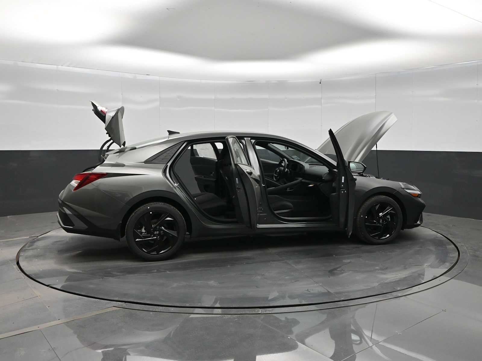 New 2026 Hyundai Elantra Sport FWD image 44