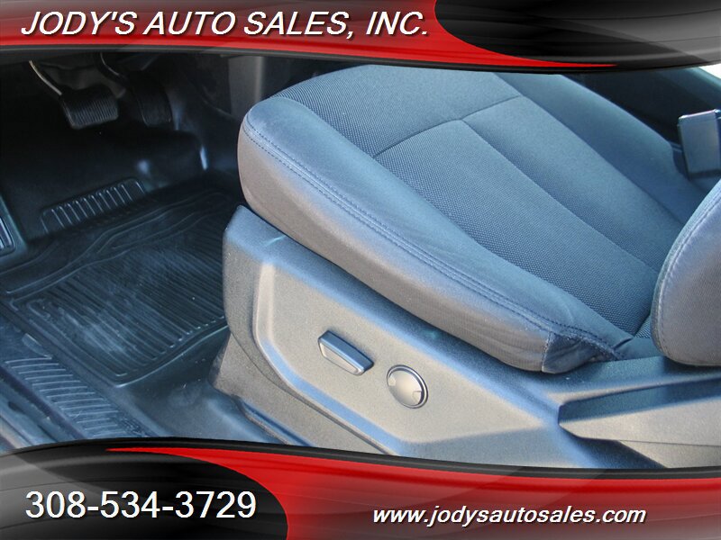 Used 2020 Ford Expedition XL AWD/4WD image 4