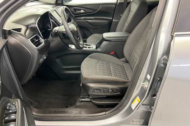 Used 2024 Chevrolet Equinox LT AWD/4WD image 17