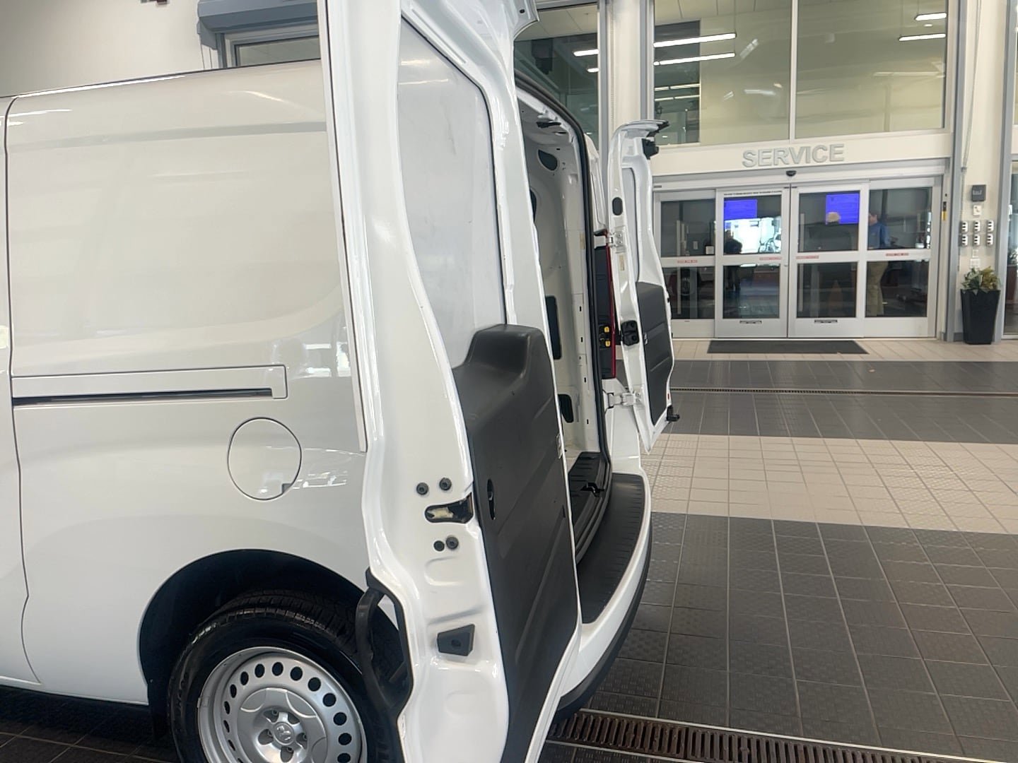 Used 2022 RAM ProMaster City Tradesman FWD image 18