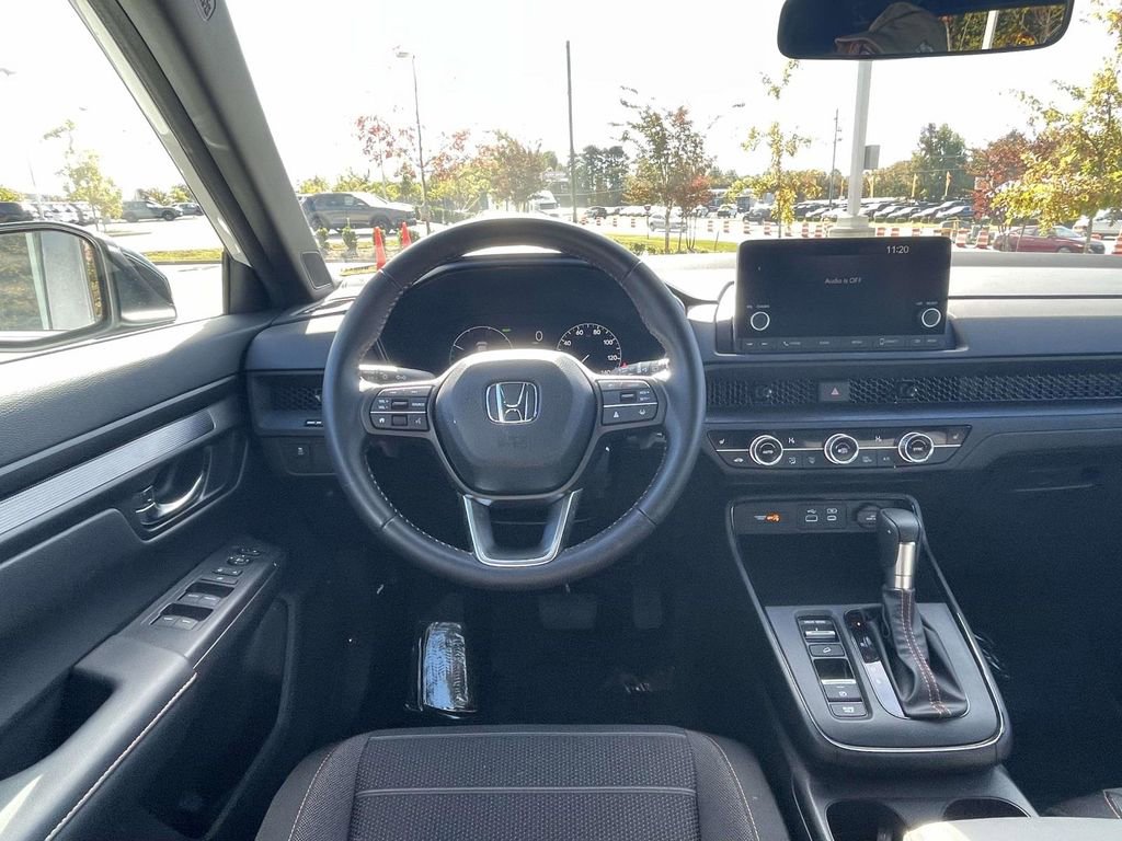 Certified 2025 Honda CR-V Sport image 13