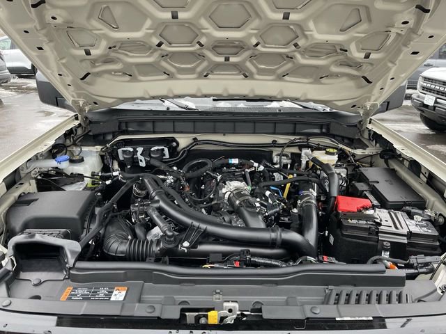 New 2025 Ford Bronco Outer Banks w/ Black Appearance Package image 12