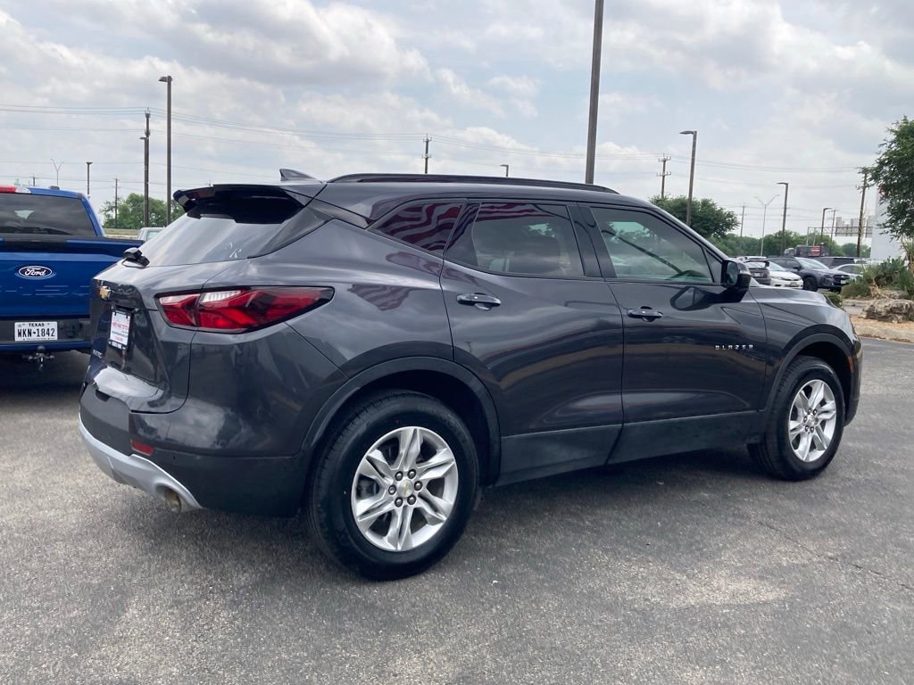 Used 2022 Chevrolet Blazer LT FWD image 5