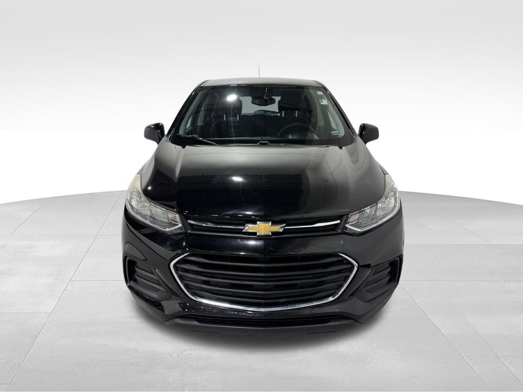 Used 2017 Chevrolet Trax LS AWD/4WD image 9
