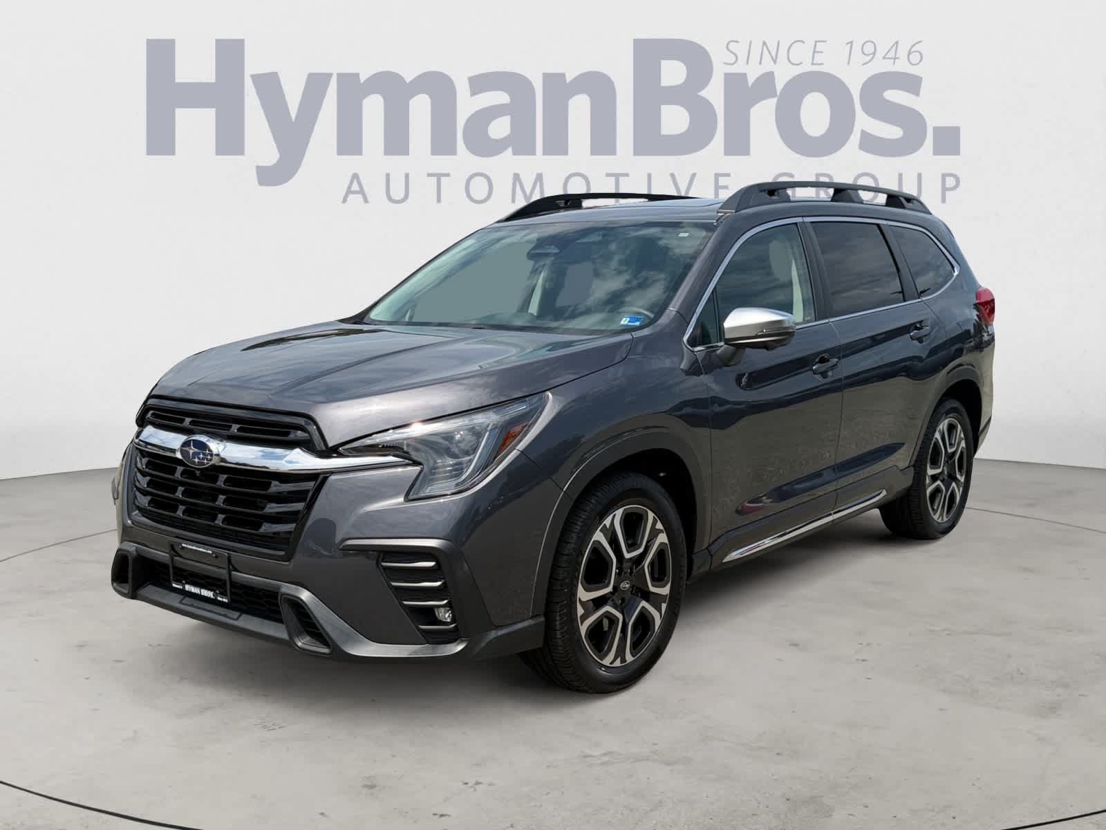 Used 2023 Subaru Ascent Limited w/ Technology Package AWD/4WD image 8