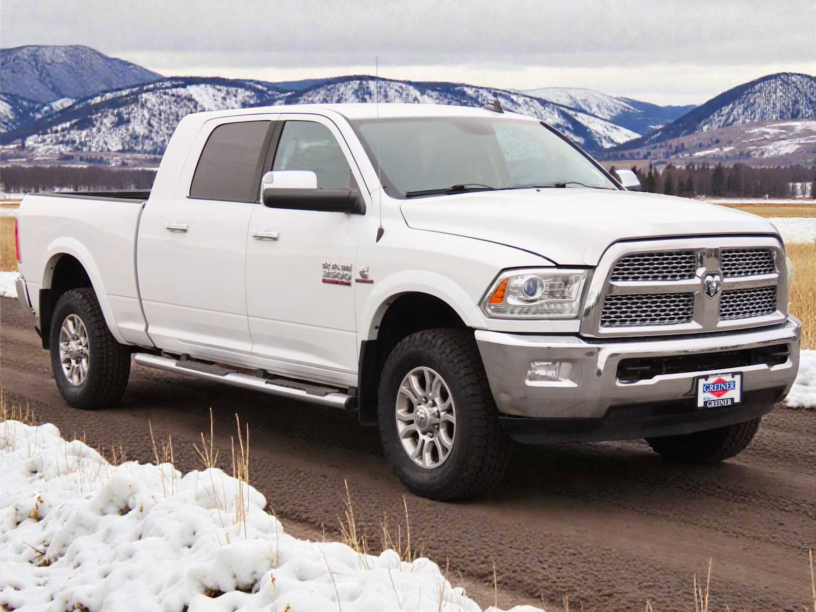 Used 2015 RAM 3500 Laramie w/ Convenience Group image 8