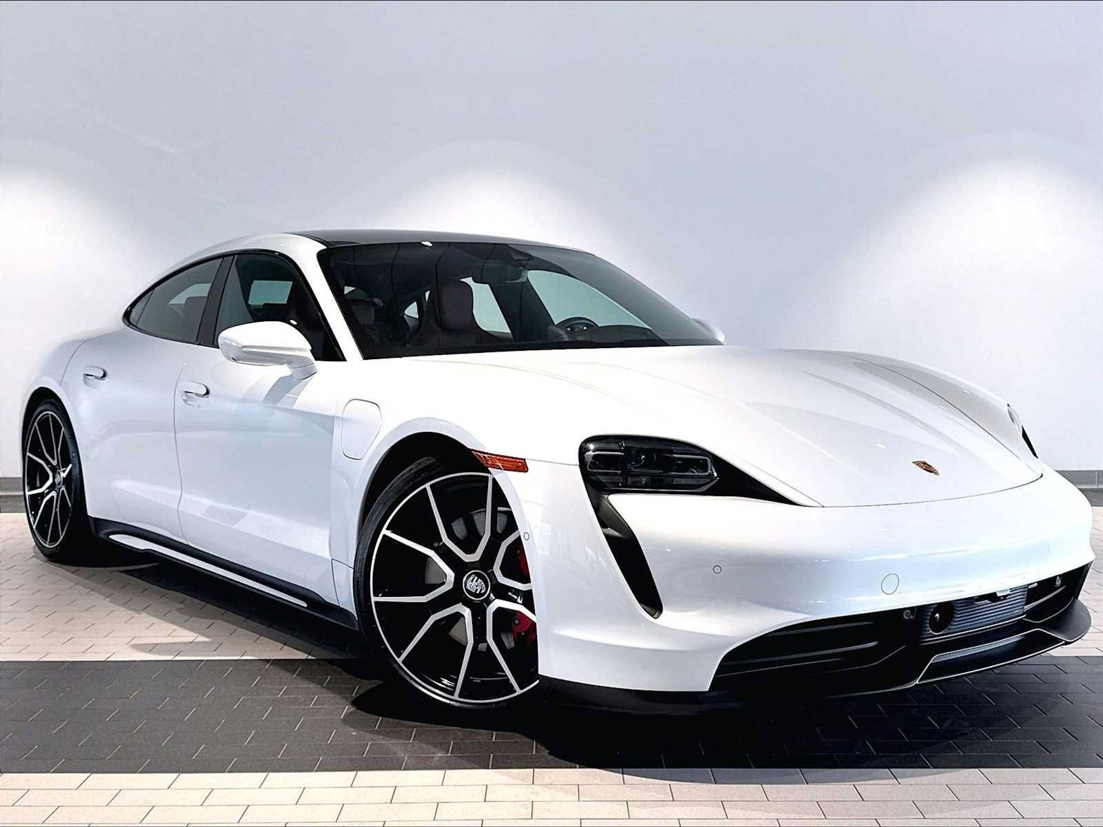 Used 2023 Porsche Taycan 4S AWD/4WD image 13