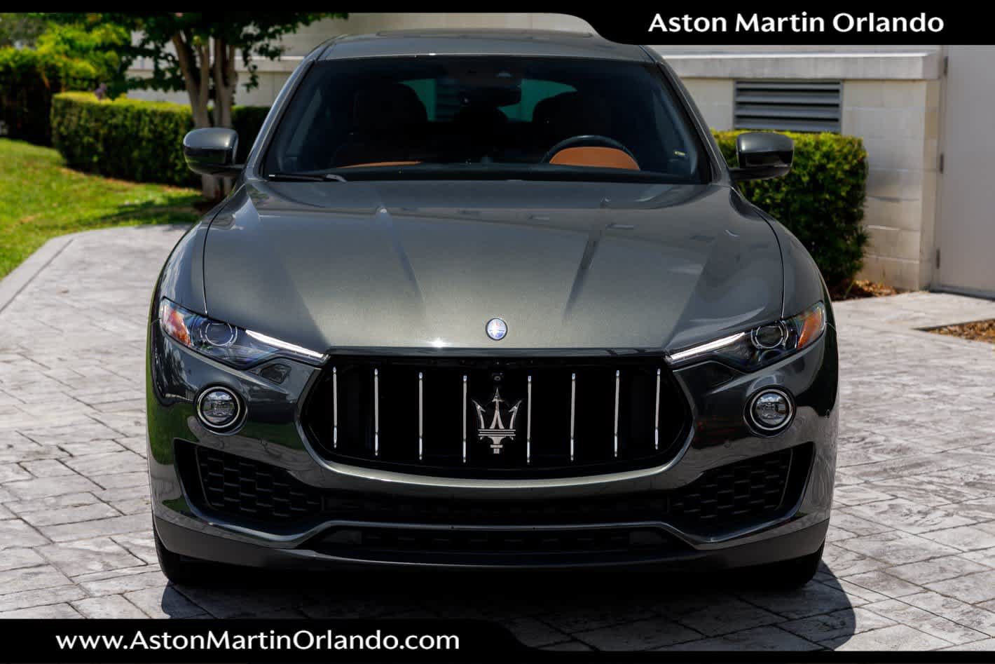 Used 2017 Maserati Levante AWD/4WD image 7