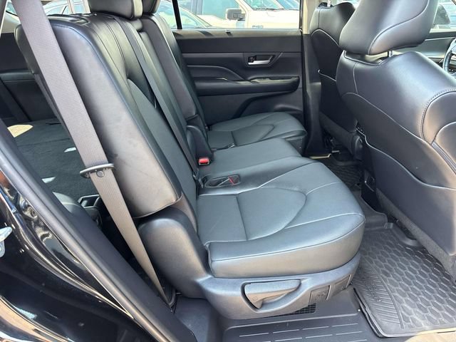 Used 2024 Toyota Grand Highlander AWD Hybrid image 24