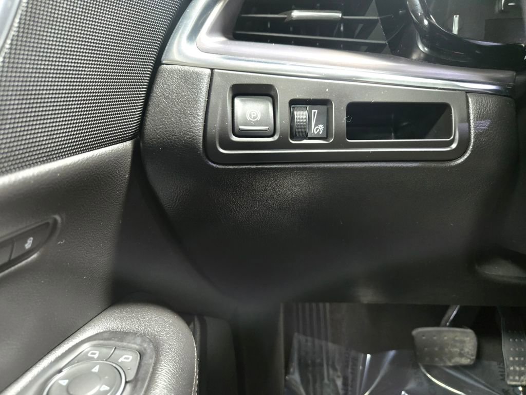 Used 2019 Cadillac XT5 Premium Luxury image 14