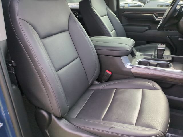 Used 2024 Chevrolet Silverado 1500 LTZ w/ Technology Package AWD/4WD image 24