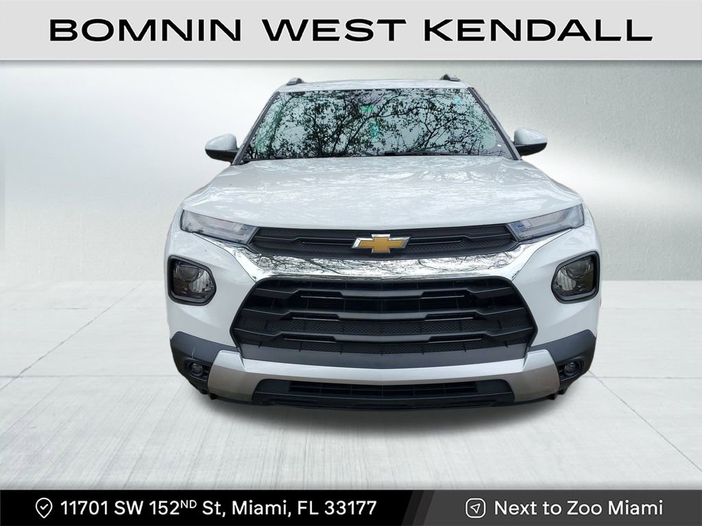 Used 2023 Chevrolet TrailBlazer LT image 2