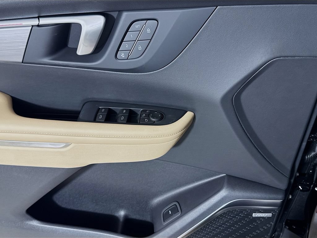 New 2026 Buick Enclave Preferred w/ Power Package FWD image 16