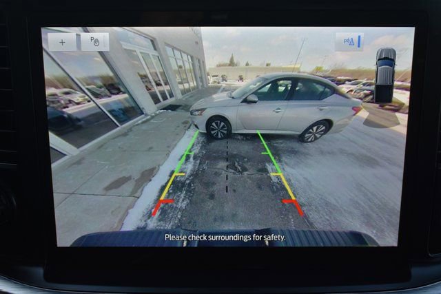 Used 2021 Ford F150 Lariat w/ Equipment Group 502A High image 34