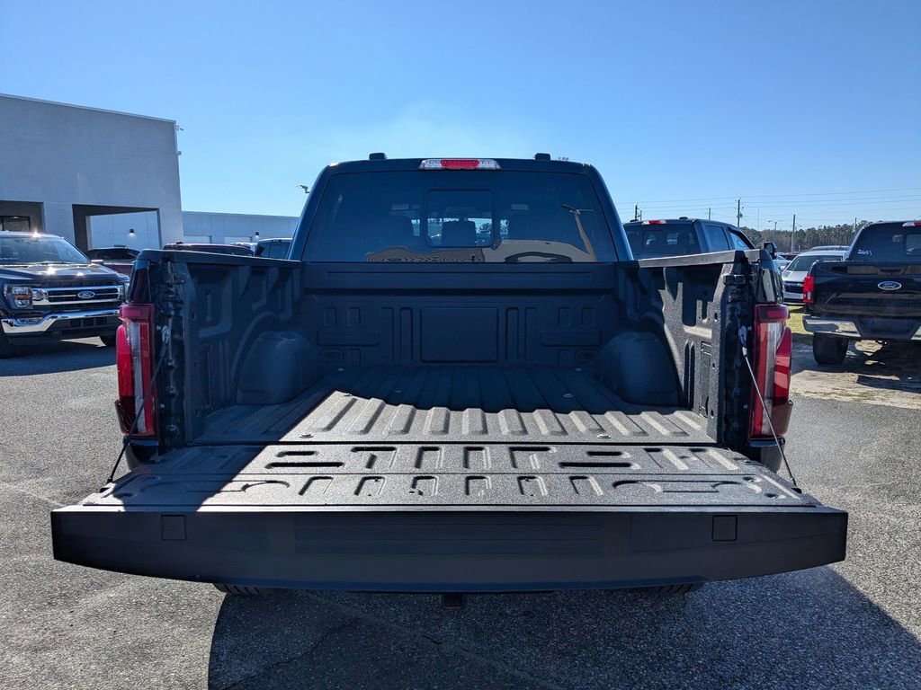 Used 2024 Ford F150 Lariat w/ FX4 Off-Road Package image 9