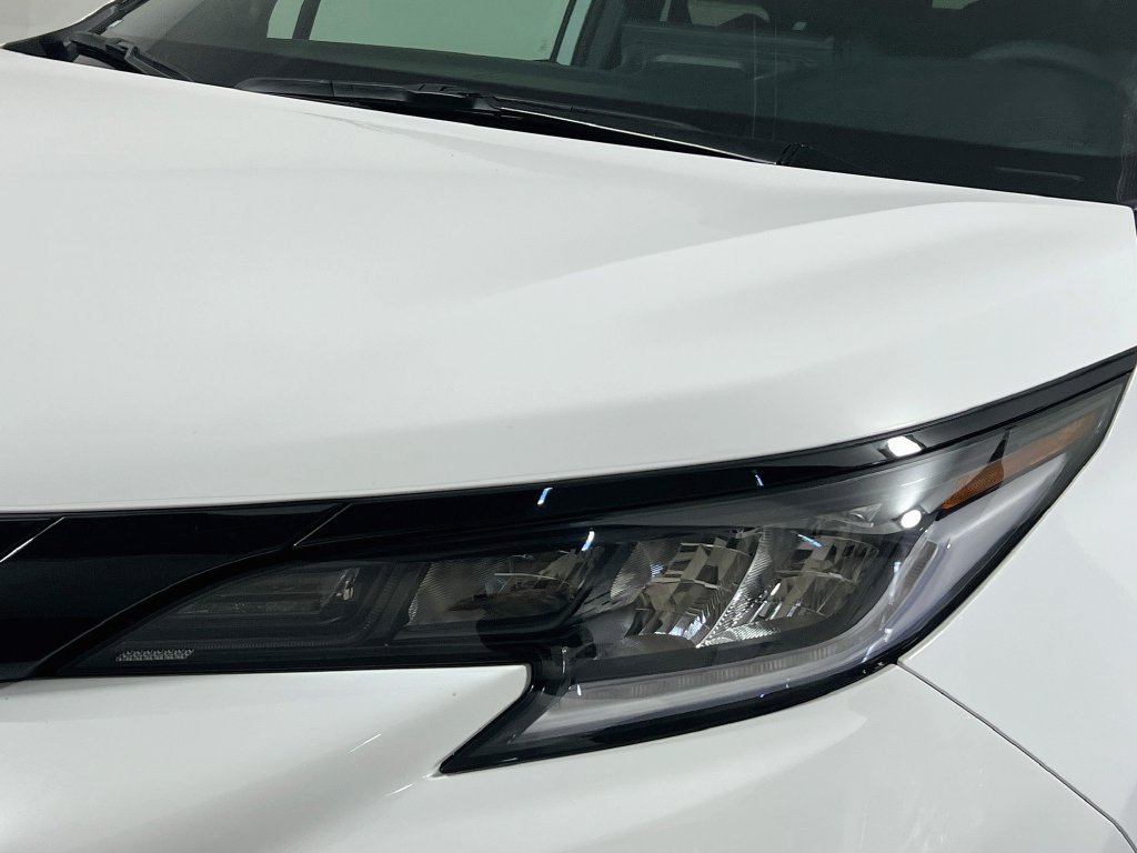New 2026 Toyota Sienna XSE FWD image 9