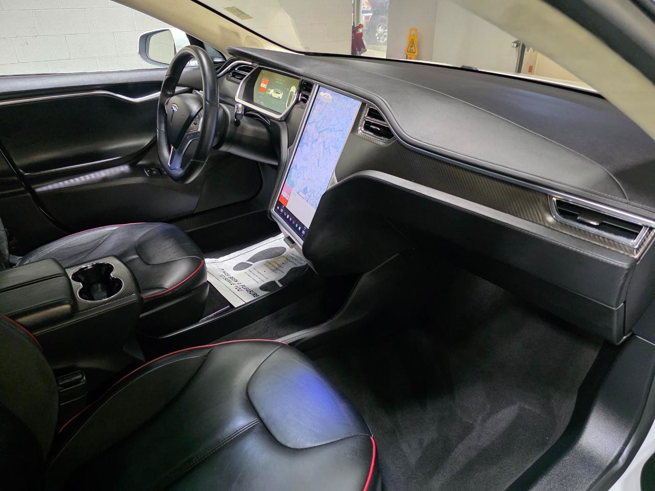 Used 2012 Tesla Model S Signature Performance RWD image 27