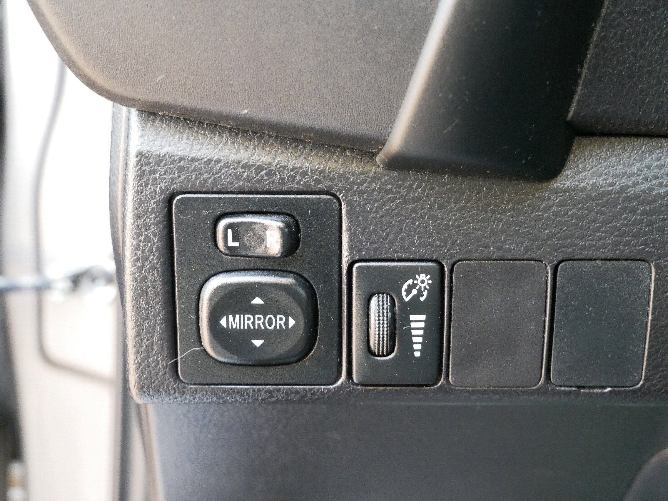 Used 2017 Toyota Corolla SE image 16