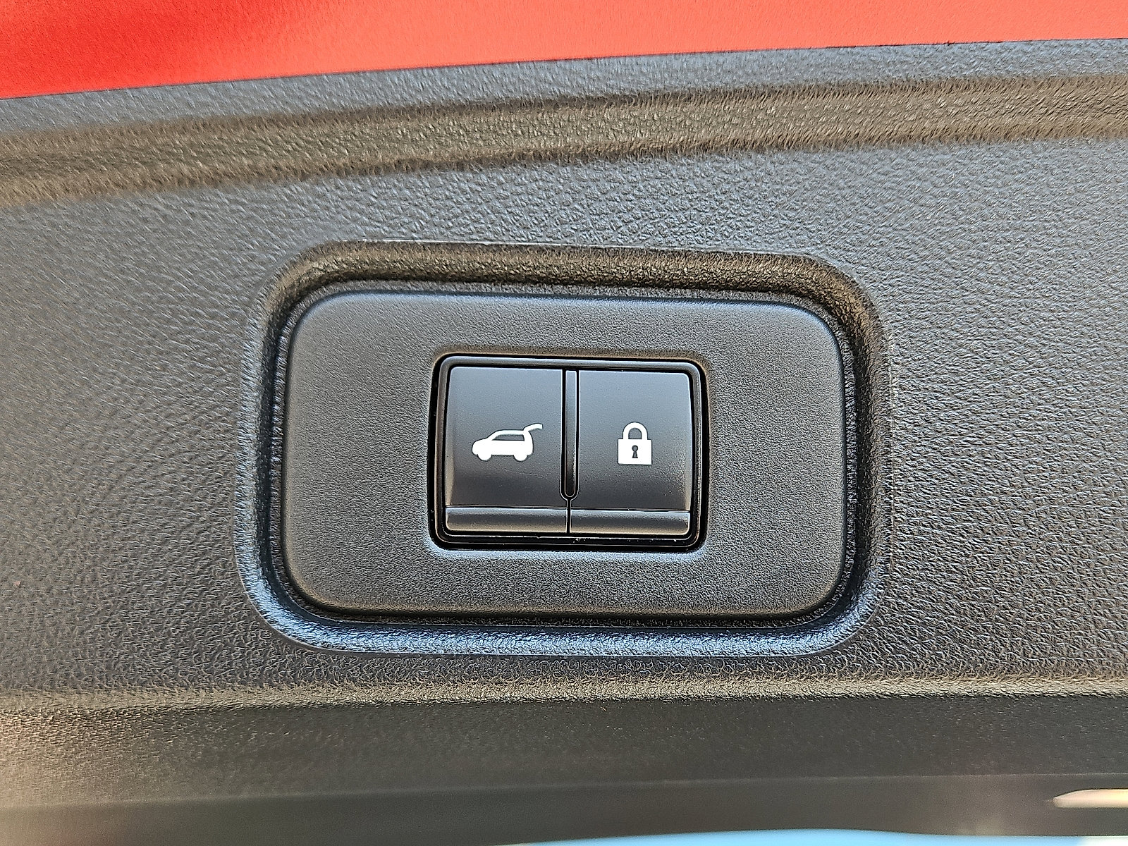 Used 2025 Nissan Pathfinder Platinum image 8