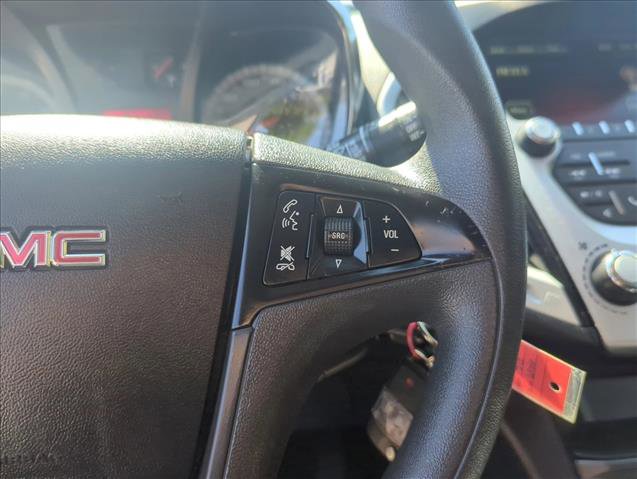 Used 2016 GMC Terrain SLE FWD image 16