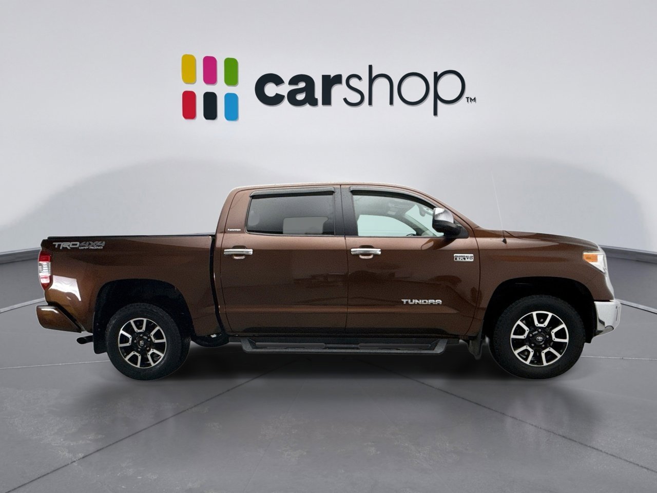 Used 2017 Toyota Tundra Limited w/ Limited Premium Package image 6