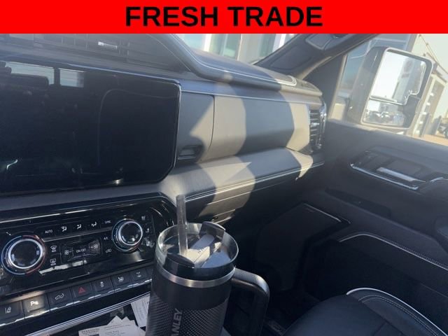 Used 2024 GMC Sierra 2500 AT4X image 22