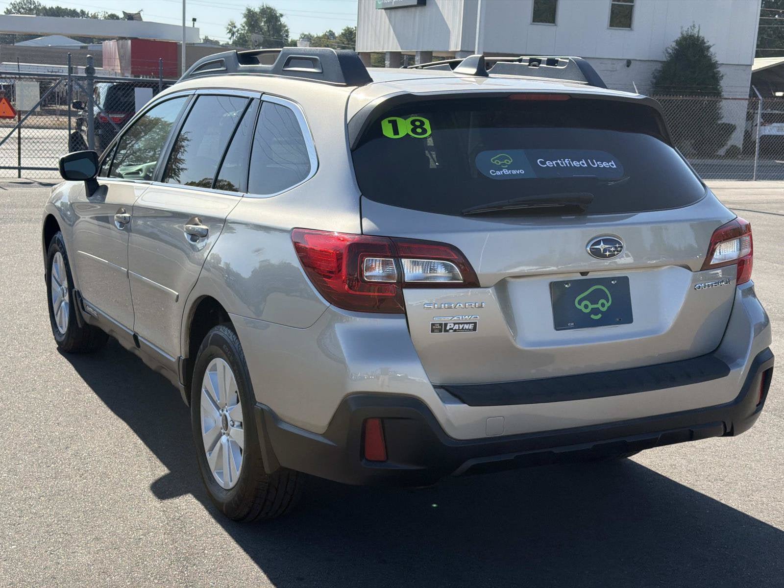 Used 2018 Subaru Outback 2.5i Premium AWD/4WD image 5