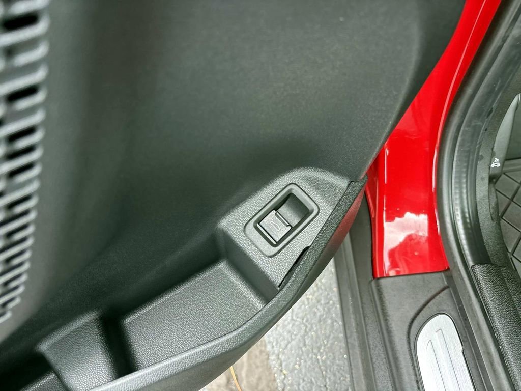 Certified 2025 MINI Cooper S image 14