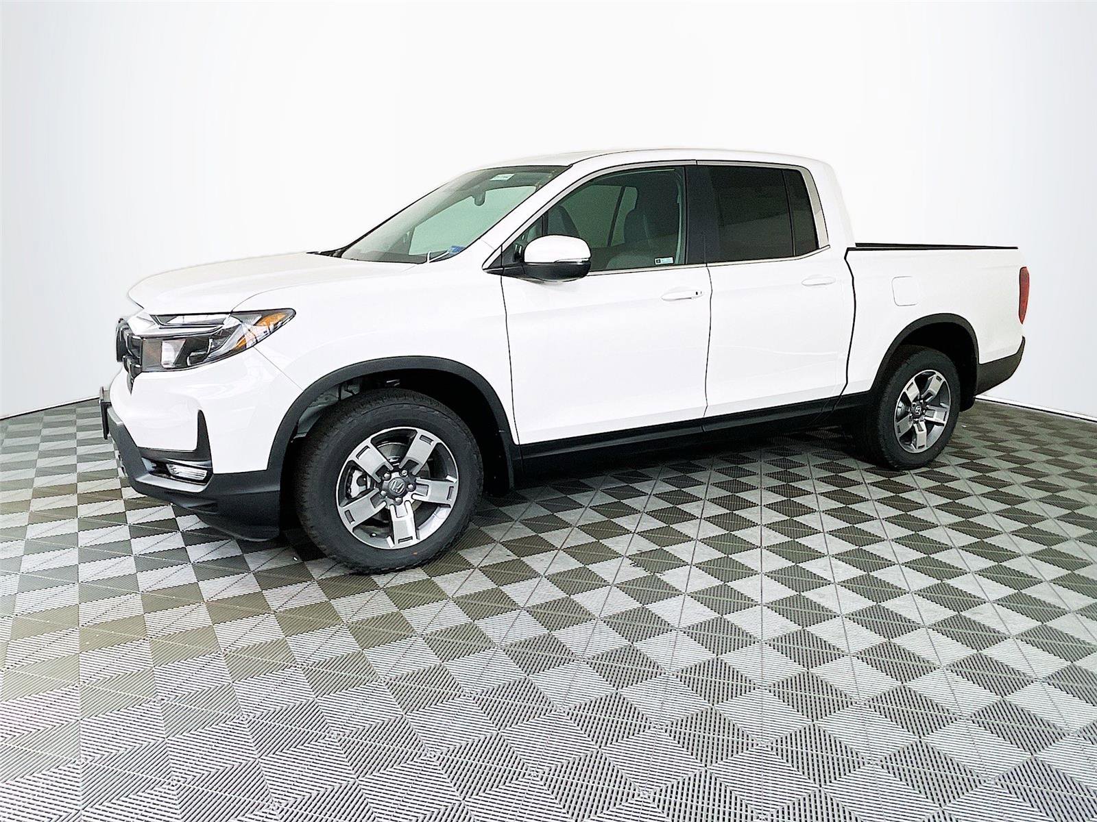 New 2026 Honda Ridgeline RTL image 3