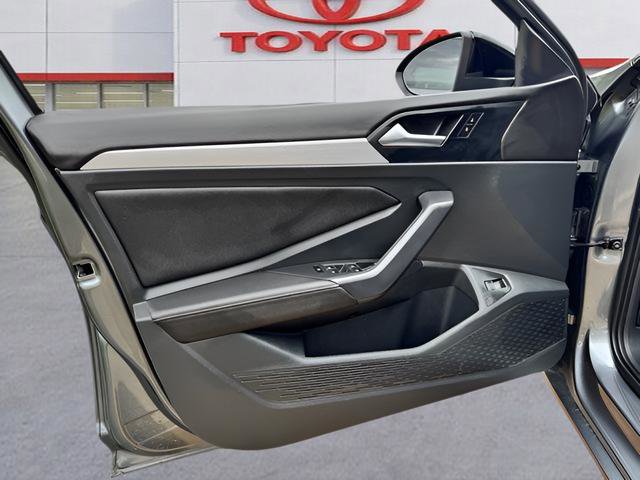 Used 2025 Volkswagen Jetta Sport image 17