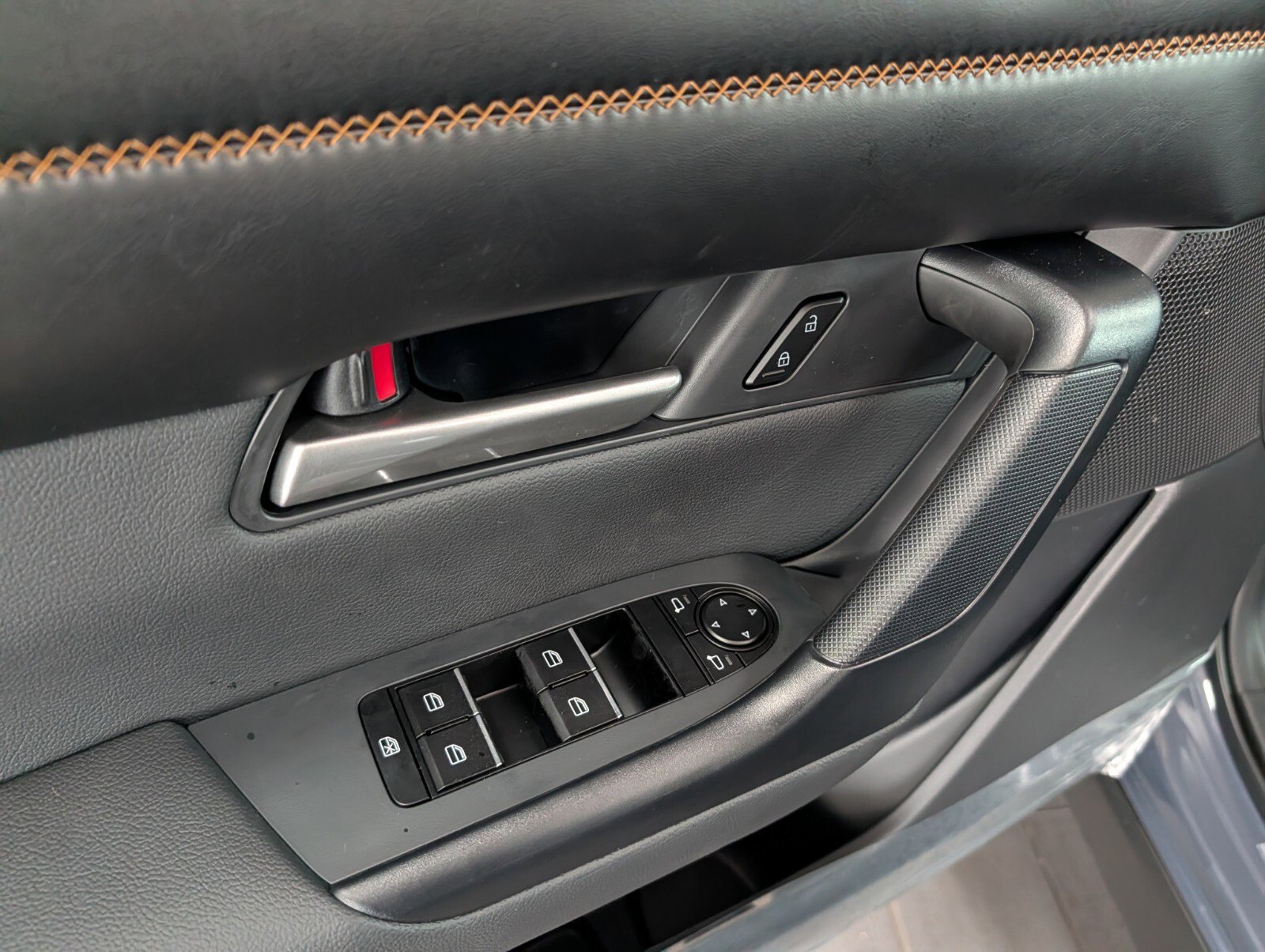 New 2026 MAZDA CX-50 AWD 2.5 Hybrid w/ Weather Package image 16