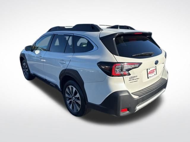 Used 2023 Subaru Outback Limited image 4
