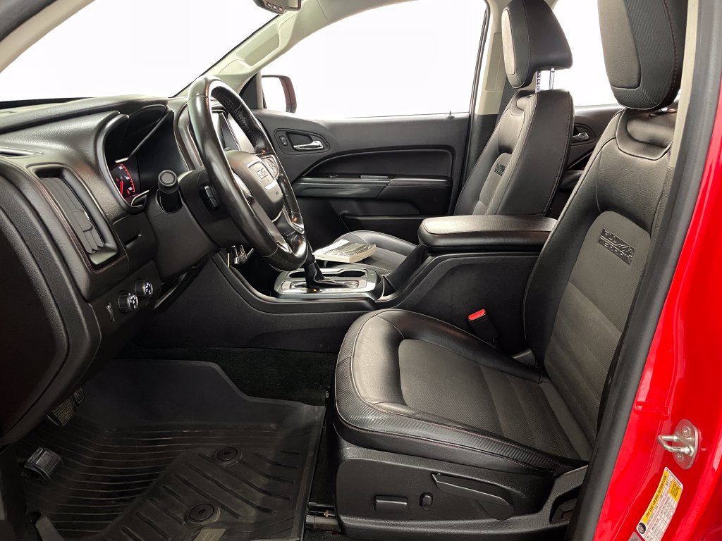 Certified 2016 GMC Canyon SLE w/ All Terrain Package AWD/4WD image 6