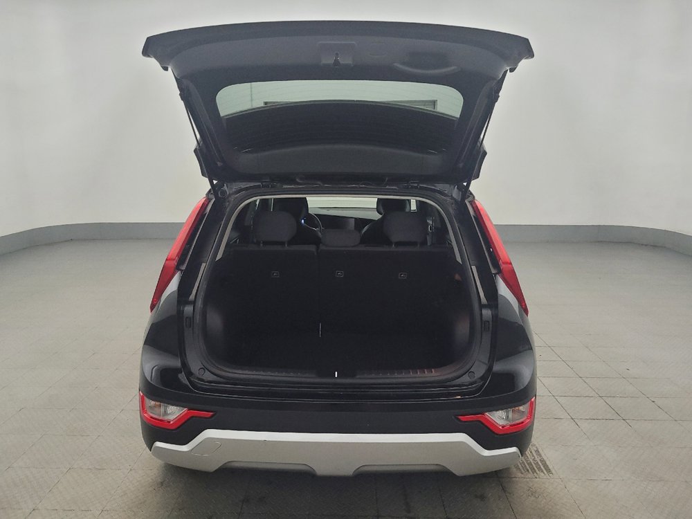 Used 2023 Kia Niro LX FWD image 29