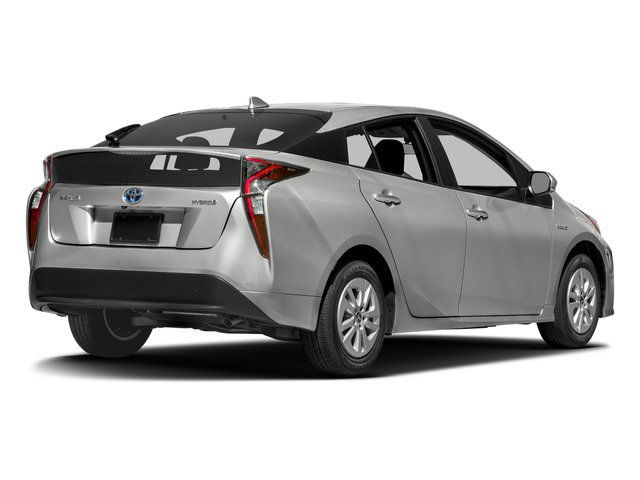 Used 2017 Toyota Prius Four w/ Carpet Mat Package FWD image 2