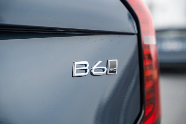 New 2026 Volvo XC90 B6 Plus w/ Protection Package Premier image 8