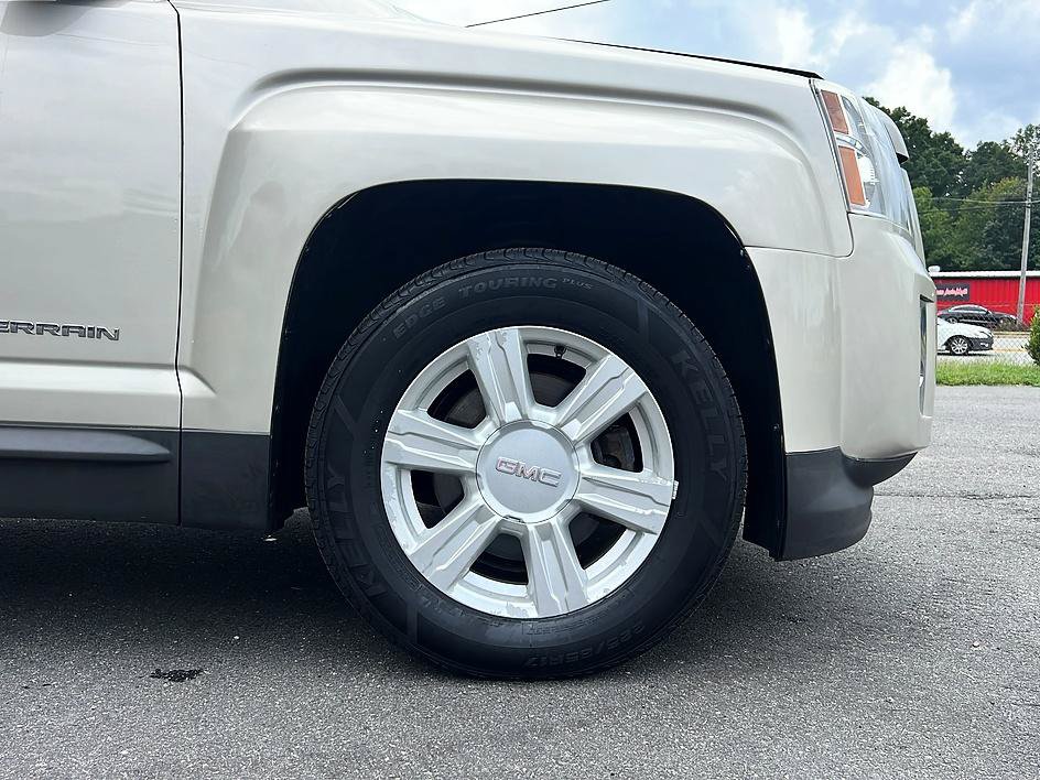 Used 2015 GMC Terrain SLE AWD/4WD image 24
