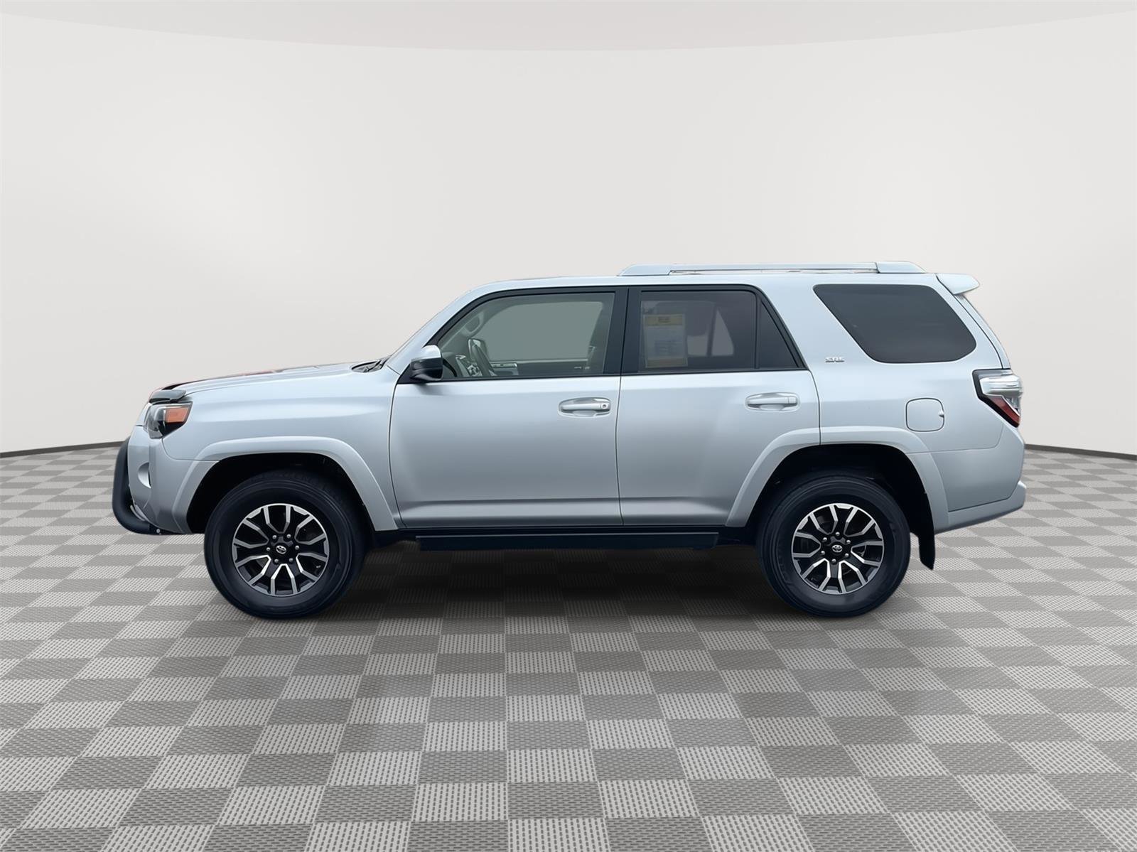 Certified 2018 Toyota 4Runner Limited image 6