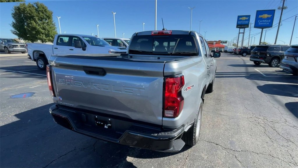 New 2025 Chevrolet Colorado W/T image 9