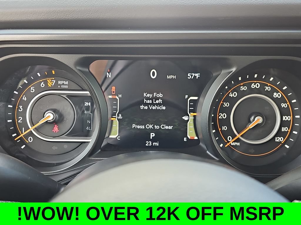 New 2025 Jeep Gladiator Mojave w/ Convenience Group AWD/4WD image 18