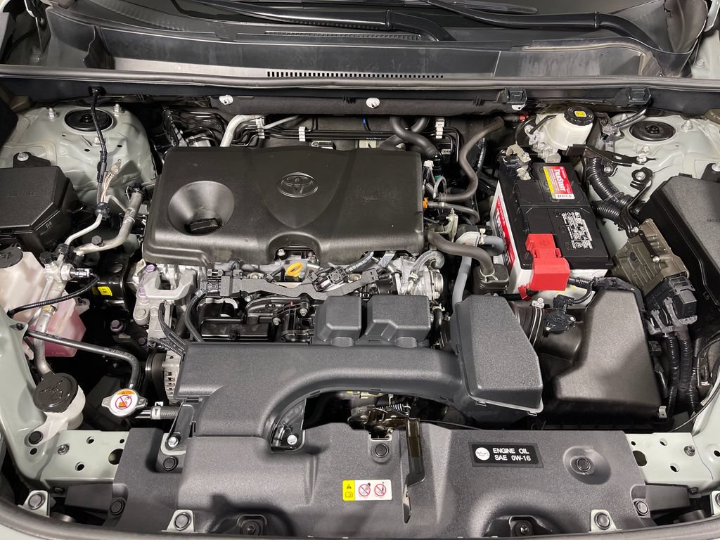 Certified 2022 Toyota RAV4 XLE Premium FWD image 9
