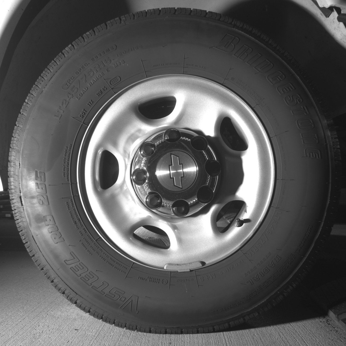 Used 2025 Chevrolet Express 3500 LT w/ LT Preferred Equipment Group image 13