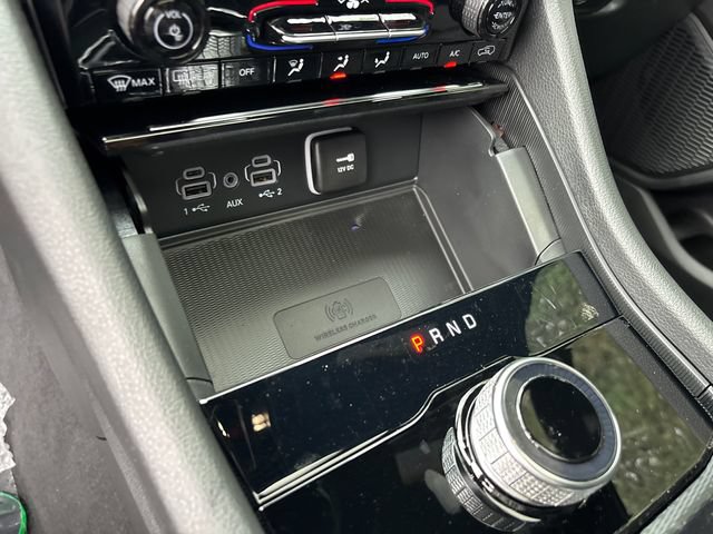 New 2027 Jeep Grand Cherokee Laredo X AWD/4WD image 25