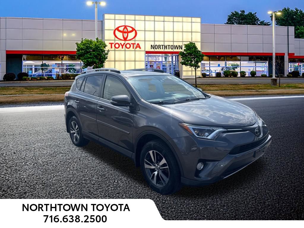 Used 2018 Toyota RAV4 XLE w/ Plus Extra Value Package AWD/4WD image 2