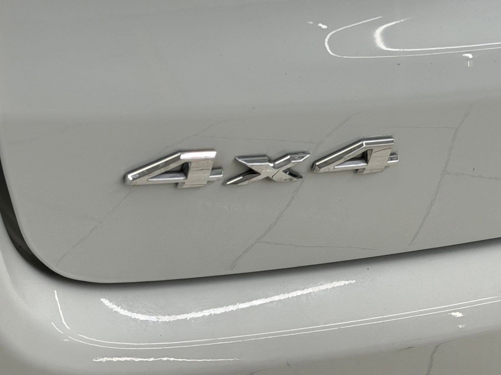 Used 2024 Jeep Compass Latitude AWD/4WD image 30