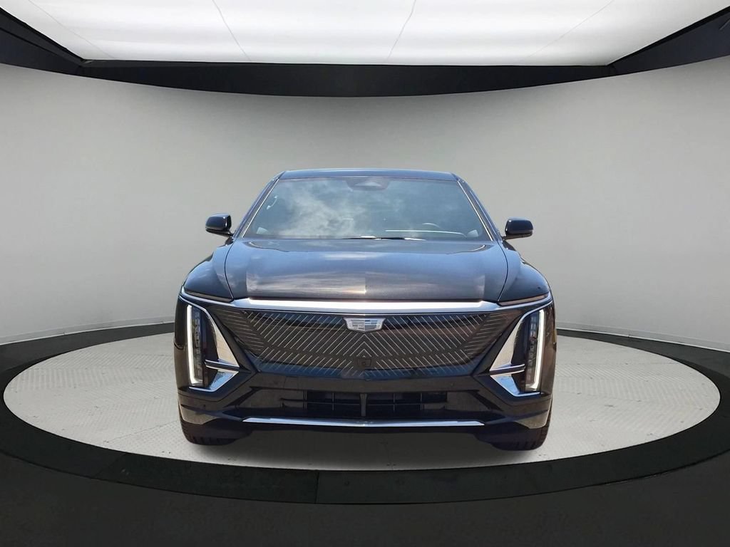 New 2026 Cadillac Lyriq Luxury AWD/4WD image 8