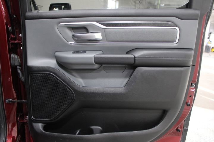 Used 2021 RAM 1500 Big Horn image 29