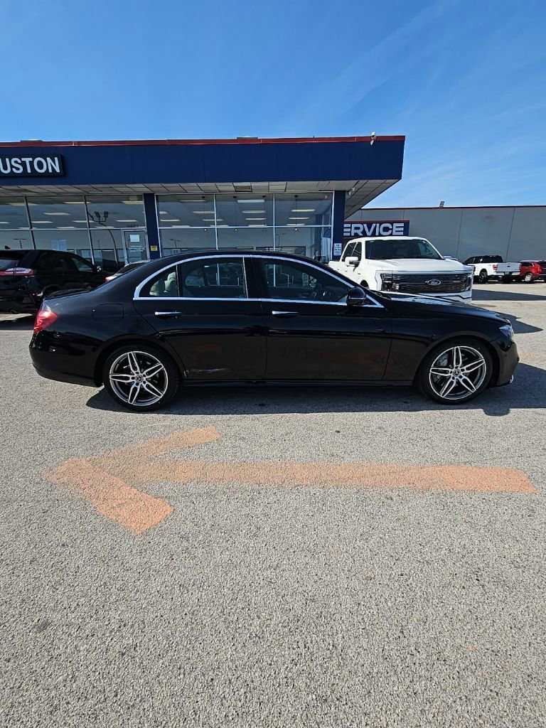 Used 2019 Mercedes-Benz E 300 w/ Premium 1 Package image 8
